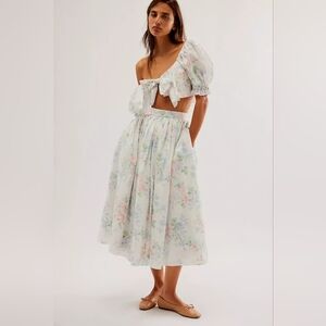 Selkie Mrs. Darcy Aurora Skirt Size L NWT Sample